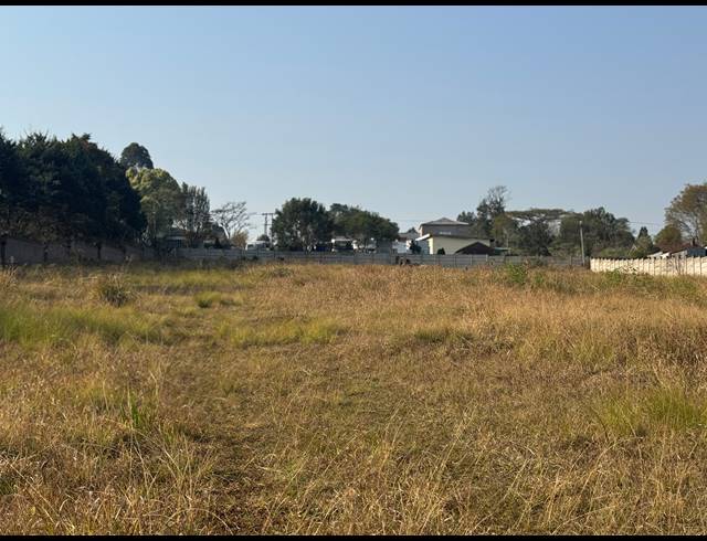 4,047M² VACANT LAND FOR SALE IN MERRIVALE EAST